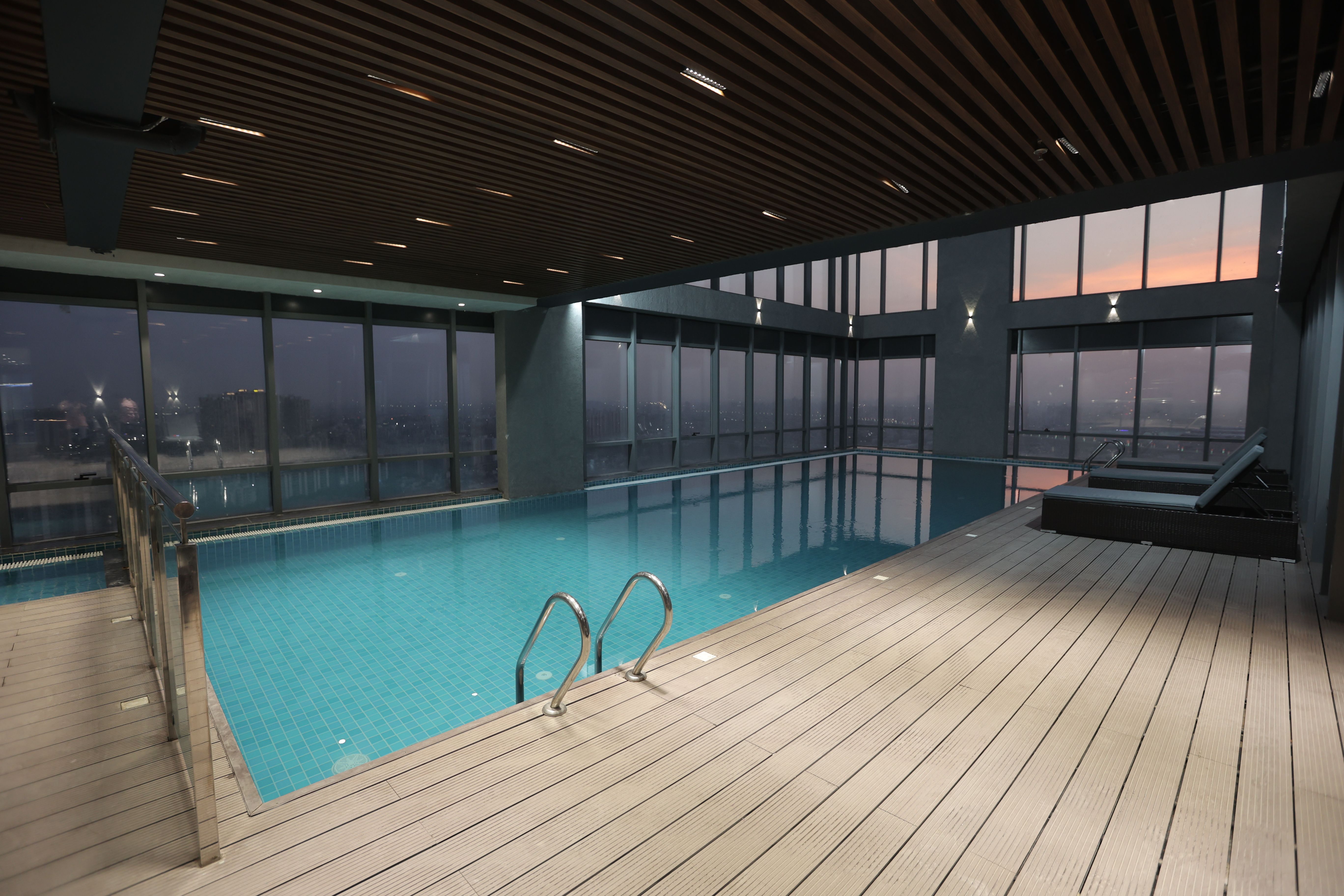 Infinity Pool